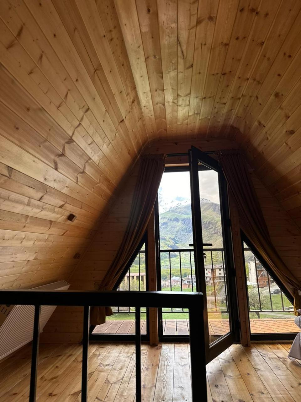 Cottage Paradise Kazbegi Εξωτερικό φωτογραφία
